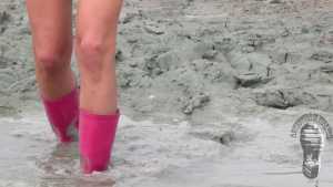 barbie-in-mud-part-2_10.jpg