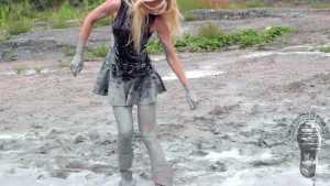 barbie-in-mud-part-2_18.jpg