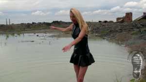 barbie-in-mud-part-2_6.jpg