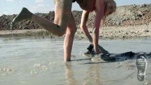 barefoot-walking-in-deep-mud_7.jpg