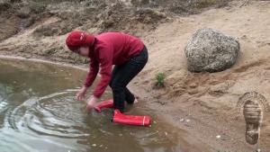 brook-is-searching-for-wet-adv_12.jpg