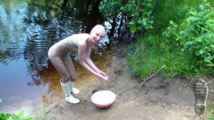 catsuit-mud-and-gunge_11.jpg
