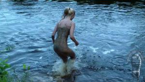 catsuit-mud-and-gunge_15.jpg