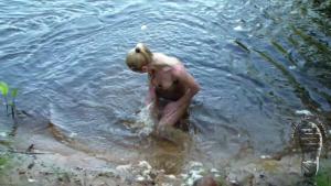 catsuit-mud-and-gunge_20.jpg
