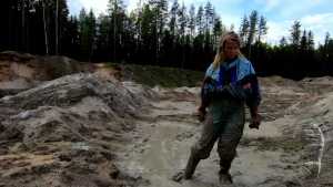 dirty-snowsuit_18.jpg