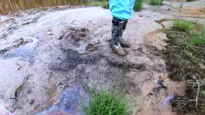 dirty-snowsuit_3.jpg
