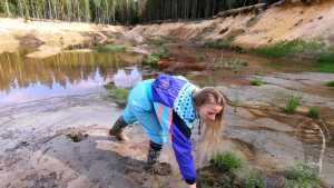 dirty-snowsuit_6.jpg