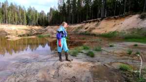 dirty-snowsuit_9.jpg