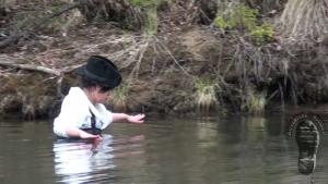 girl-in-chest-waders-adventur_20.jpg