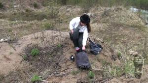 girl-in-chest-waders-adventur_7.jpg