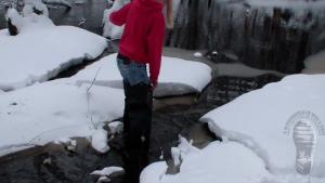good-mud-and-cold-water_12.jpg