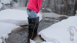 good-mud-and-cold-water_13.jpg