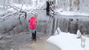 good-mud-and-cold-water_15.jpg