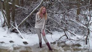 heeled-wellies-and-ice_17.jpg