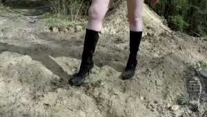 high-heels-walking_11.jpg