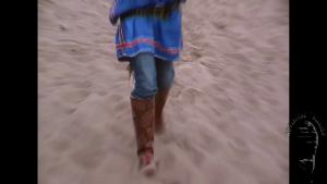 in-patterned-rubber-boots_19.jpg