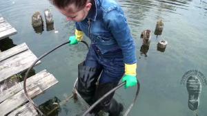 jeans-girl-in-waders-and-neon_13.jpg