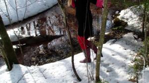 leaky-boots-in-deep-mud_4.jpg