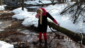 leaky-boots-in-deep-mud_9.jpg