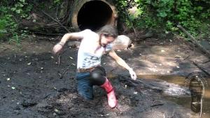 mud-water-and-aigle-wellies_14.jpg