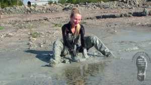 muddy-catsuite_13.jpg