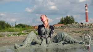 muddy-catsuite_17.jpg