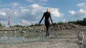 muddy-catsuite_8.jpg