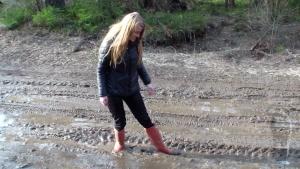 muddy-road-to-pleasures_5.jpg
