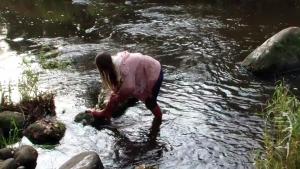 muddy-schoolgirl_18.jpg