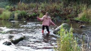 muddy-schoolgirl_19.jpg