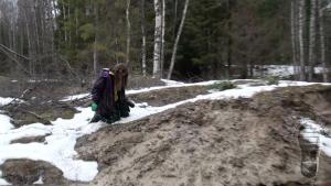muddy-spring-pastimes-in-wader_12.jpg