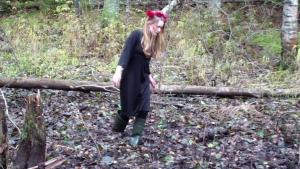 muddy-swamp-witch_14.jpg