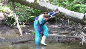 snowsuit-in-summer_7.jpg