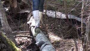 spring-muddy-walk_9.jpg