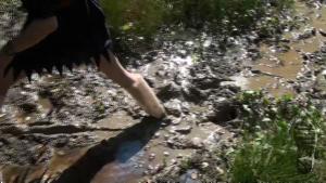 stuck-in-the-mud_12.jpg