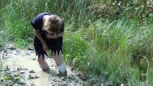 stuck-in-the-mud_16.jpg
