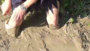 stuck-in-the-mud_20.jpg
