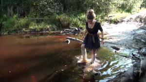 stuck-in-the-mud_5.jpg