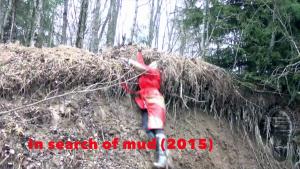top-15-girls-in-water-and-mud_16.jpg