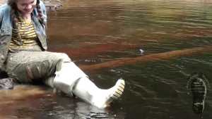 top-20-wet-girls-in-waders_18.jpg