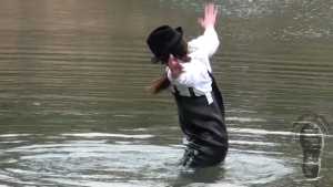 top-20-wet-girls-in-waders_19.jpg