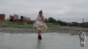 trashy-heels-and-nylons_12.jpg