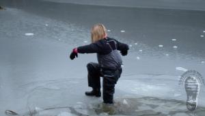 wading-in-ice_9.jpg