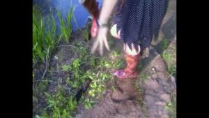 walk-on-the-river-in-patterned_19.jpg