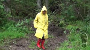 walking-through-muddy-puddles_1.jpg