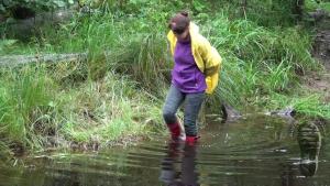 walking-through-muddy-puddles_10.jpg