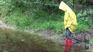 walking-through-muddy-puddles_7.jpg