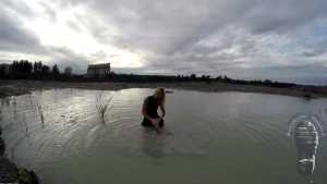 washing-wellies-and-walking-in_5.jpg