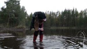 wet-autumn-walk-in-hunter-well_13.jpg
