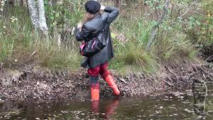 wet-autumn-walk-in-hunter-well_9.jpg
